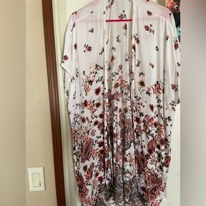 One size fits all kimono